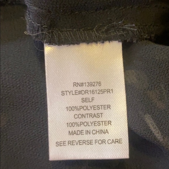 DR2 dressy Blouse Size Large 💗 - Picture 7 of 7